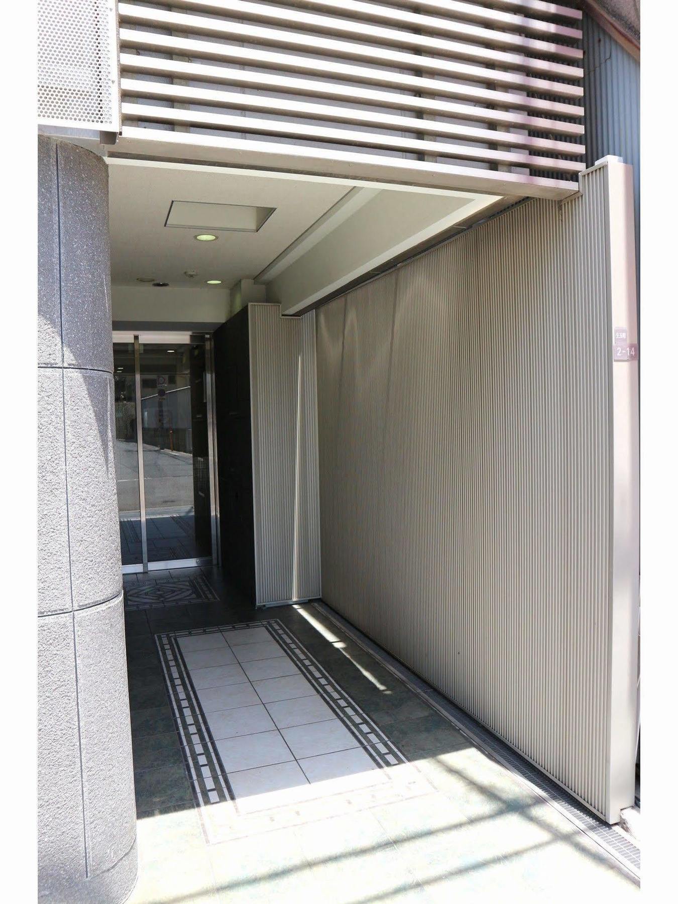 Uehonmachi Plaza Hotel (Adults Only) Ōsaka Extérieur photo