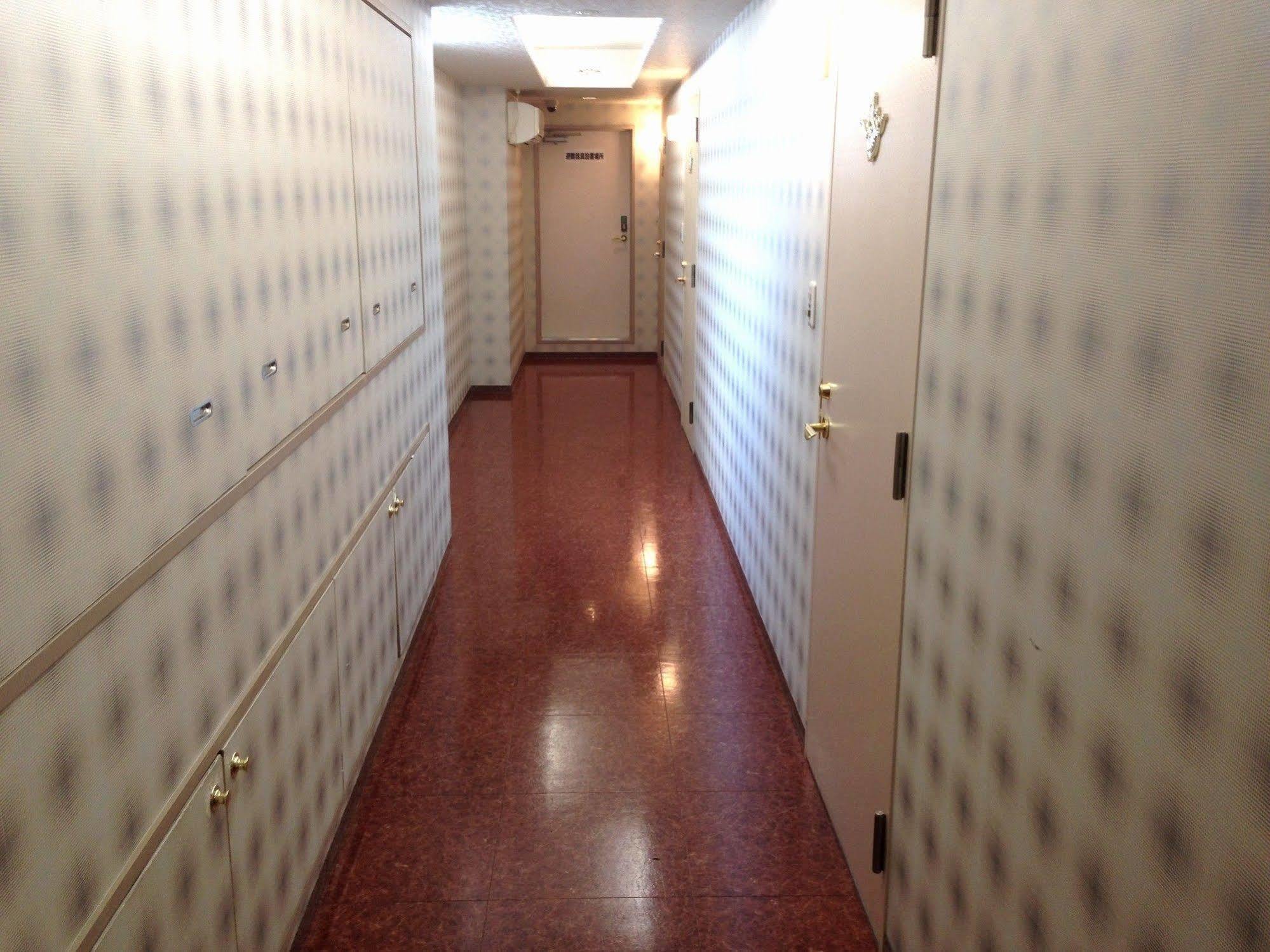 Uehonmachi Plaza Hotel (Adults Only) Ōsaka Extérieur photo