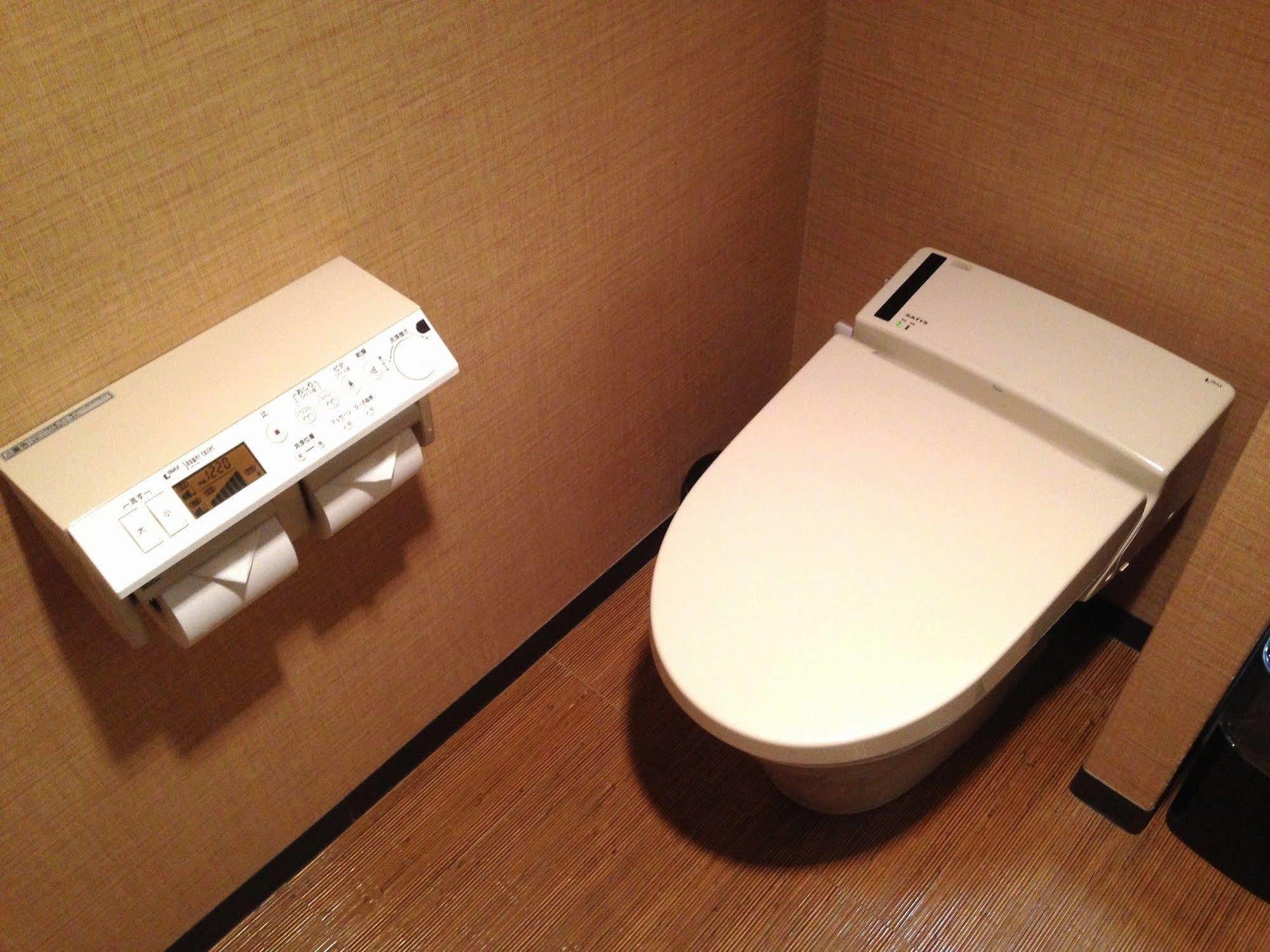 Uehonmachi Plaza Hotel (Adults Only) Ōsaka Extérieur photo