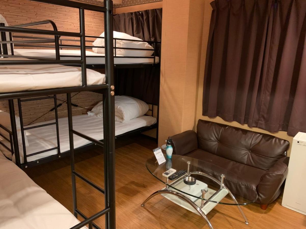 Uehonmachi Plaza Hotel (Adults Only) Ōsaka Extérieur photo